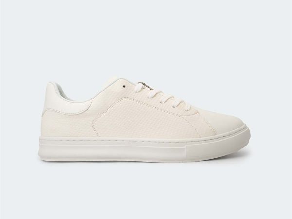 Caliber Shoes, Made in Nepal, Nepali Brand Shoes, Low Top Sneakers, Sneakers, Casual wear